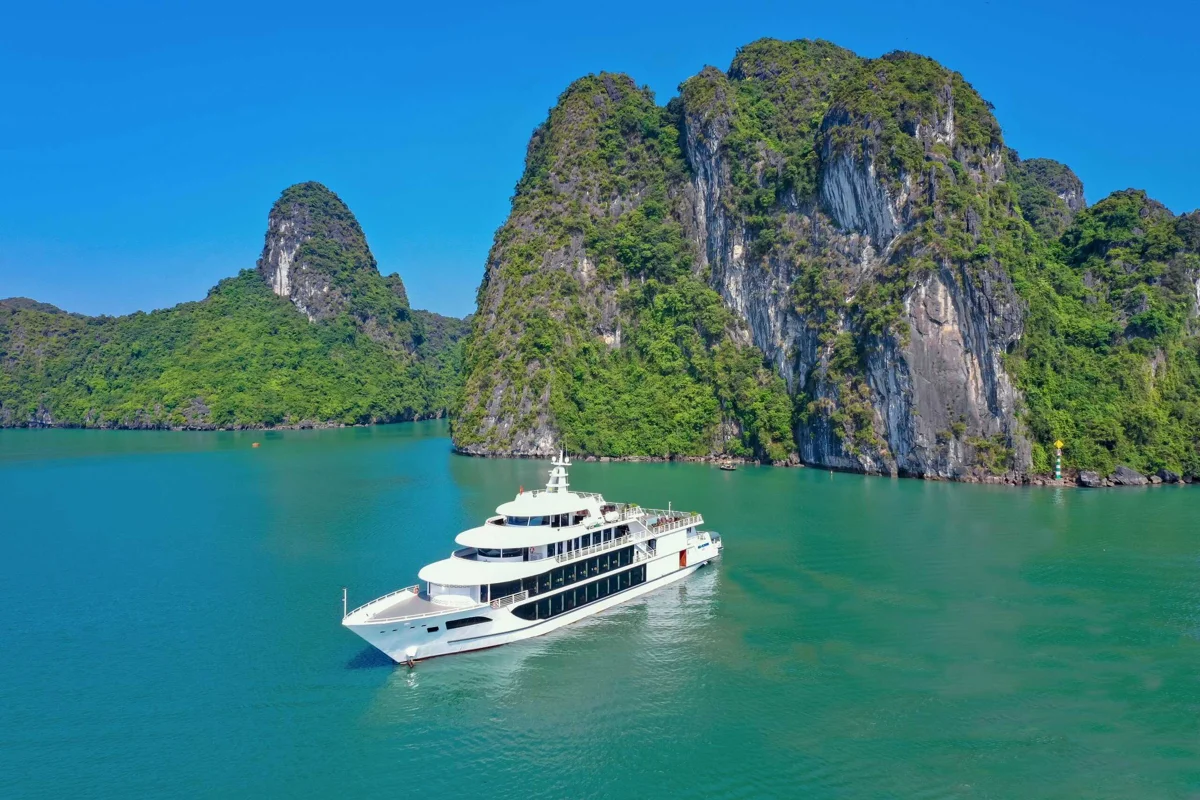 Hanoi → Ha Long Bay